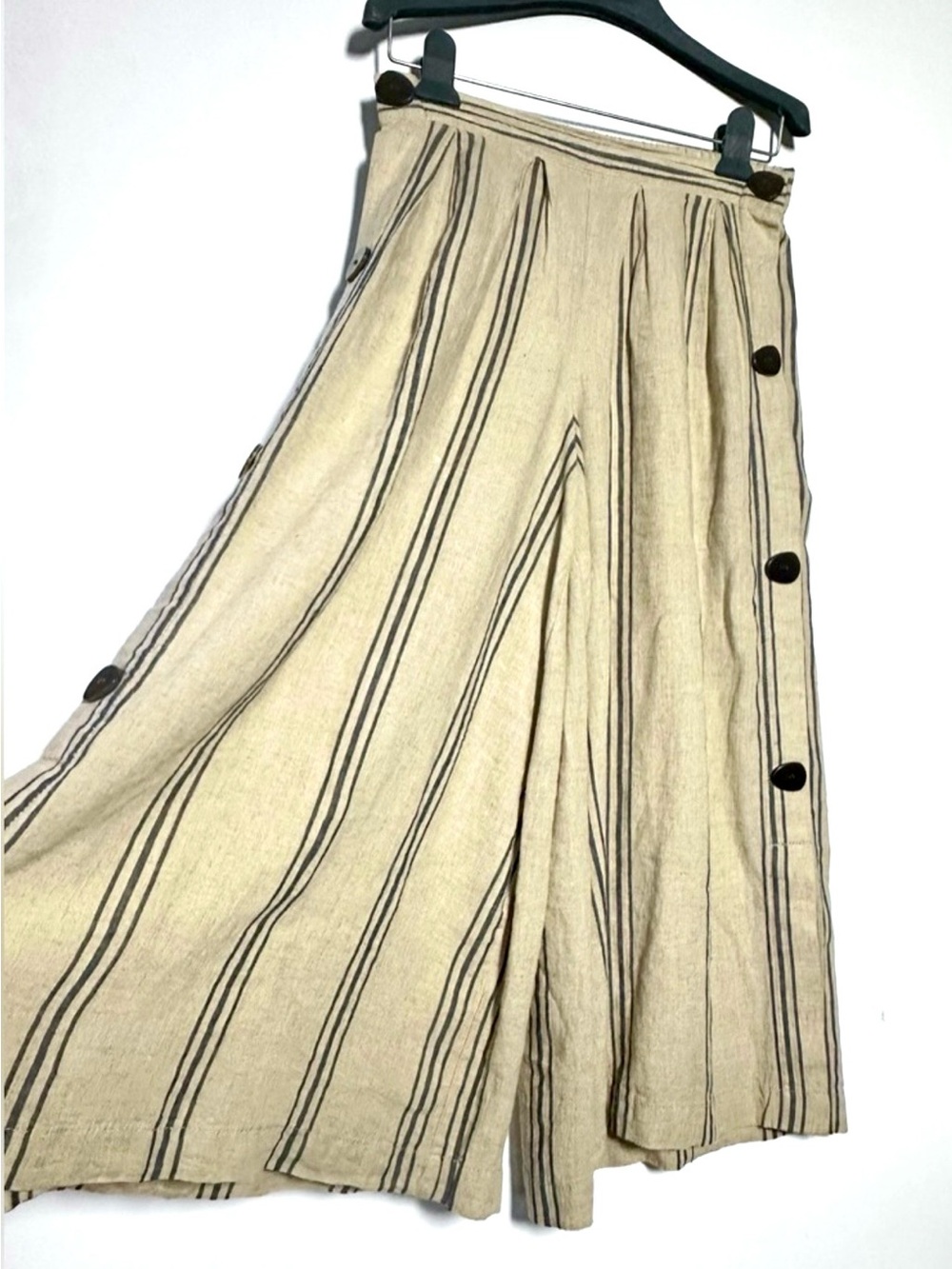 EUC Marks & Spencer Linen Viscose High Waisted Striped Cropped Palazzo Pants, 4
